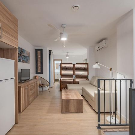 Suite Homes Parras Duplex マラガ エクステリア 写真
