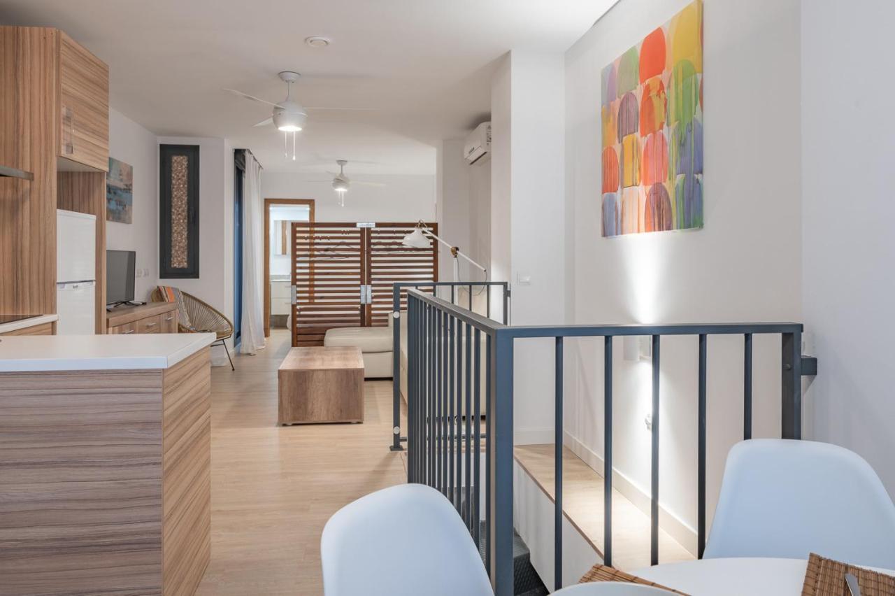 Suite Homes Parras Duplex マラガ エクステリア 写真