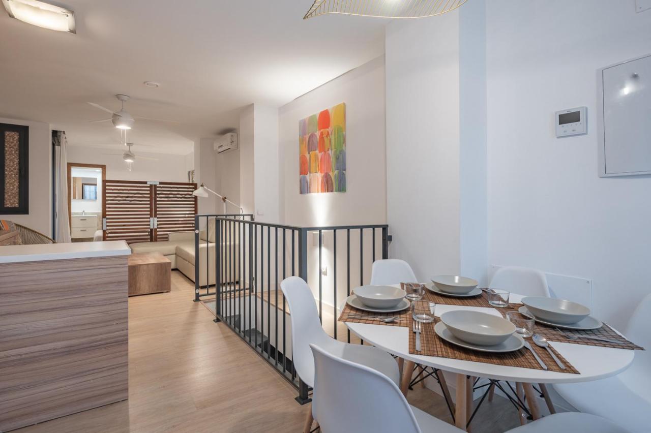 Suite Homes Parras Duplex マラガ エクステリア 写真