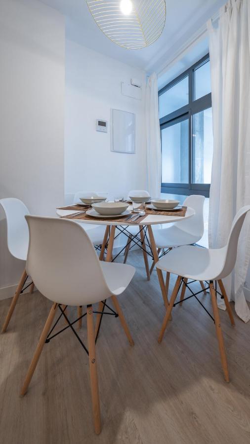 Suite Homes Parras Duplex マラガ エクステリア 写真