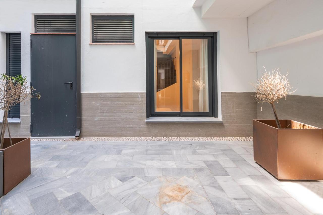 Suite Homes Parras Duplex マラガ エクステリア 写真